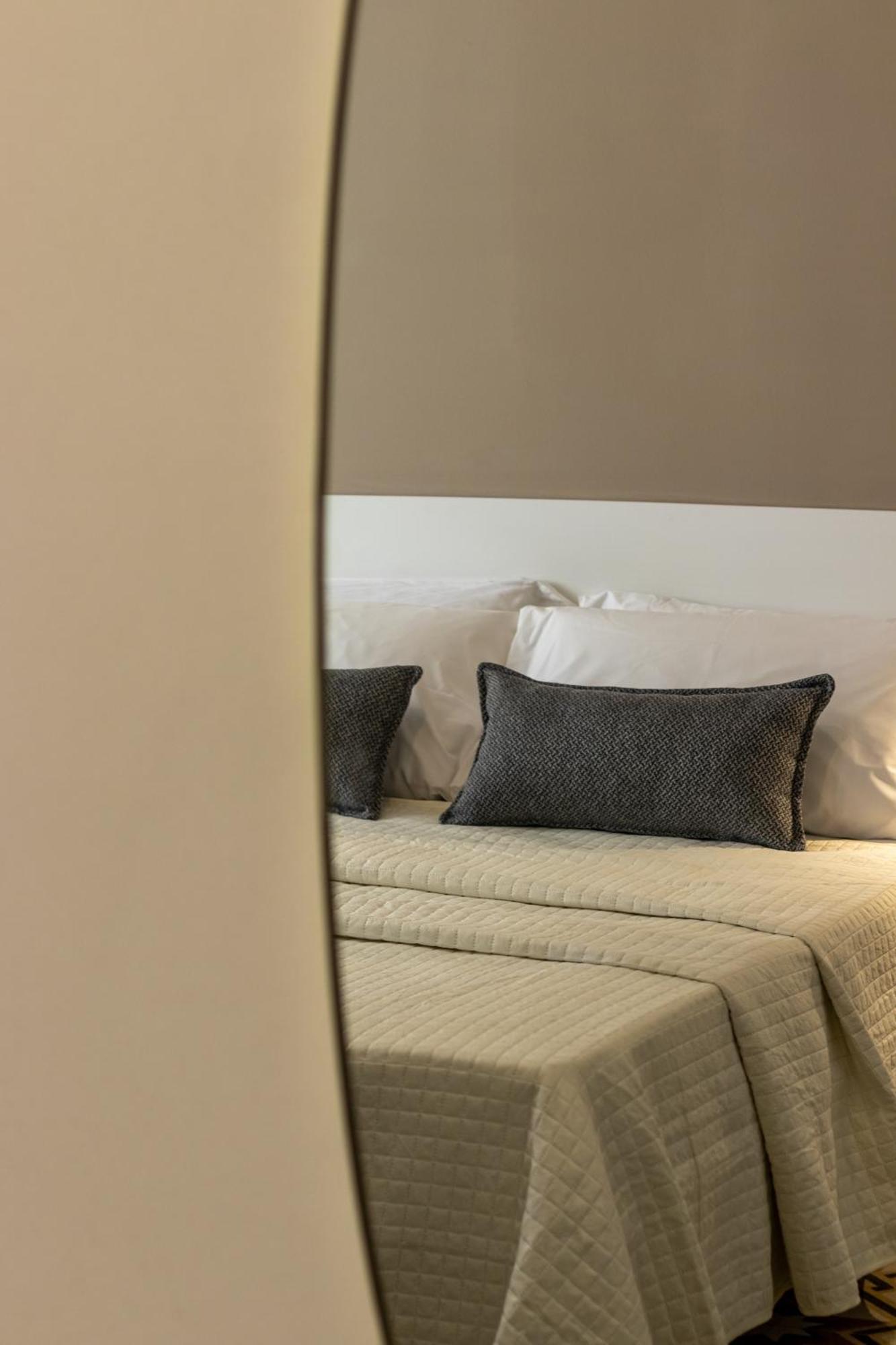 Oldoini Luxury Apartment And Suites La Spezia Bagian luar foto