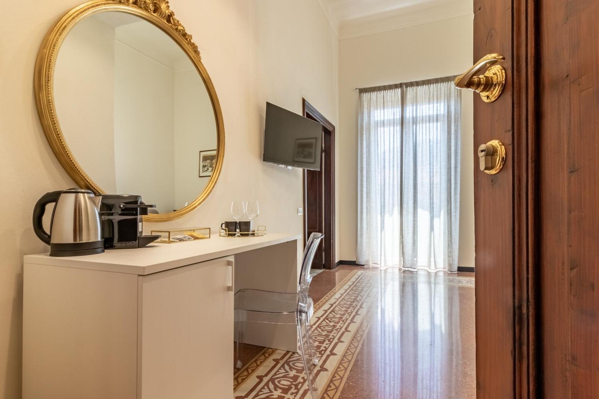 Oldoini Luxury Apartment And Suites La Spezia Bagian luar foto